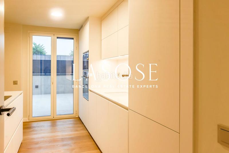 Foto 720ade39-ccc5-40be-a59f-04dc2f496f57. Rent ground floor with heating parking pool in La Plana Sitges