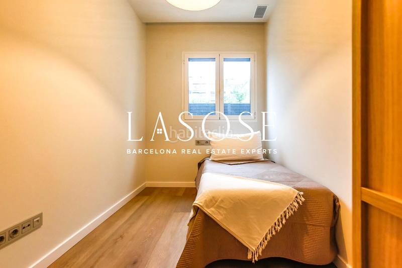 Foto c774018d-cf4d-4234-b28d-9d0dbea76486. Rent ground floor with heating parking pool in La Plana Sitges