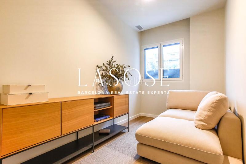 Foto cba4179d-6566-4659-a2f1-a41dfd2d011b. Rent ground floor with heating parking pool in La Plana Sitges