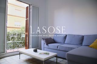 Location Appartement  Calle dos de maig 296bis. Piso amueblado de dos dormitorios en alquiler en  camp de larpa