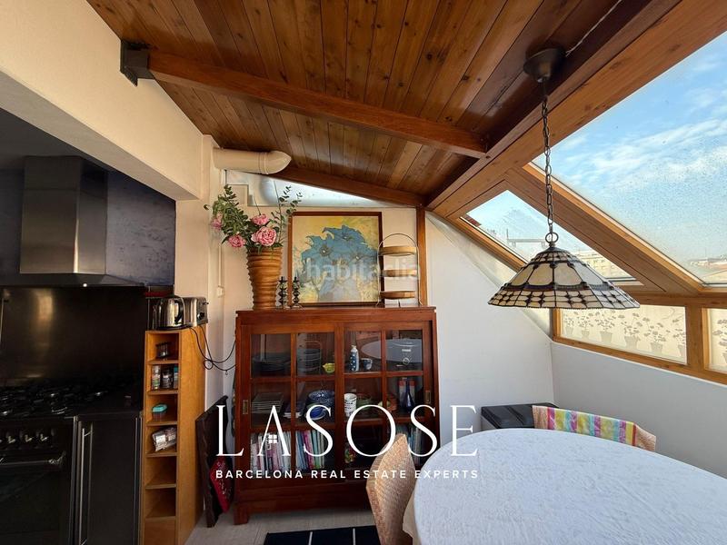 Foto 8004e606-71e8-47c0-b237-736916ca9cf1. Alquiler apartamento amplio y luminoso piso en Sants con terraza en Barcelona