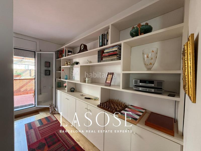 Foto 90cf87b3-aa22-484a-bed7-f1876586200d. Alquiler apartamento amplio y luminoso piso en Sants con terraza en Barcelona