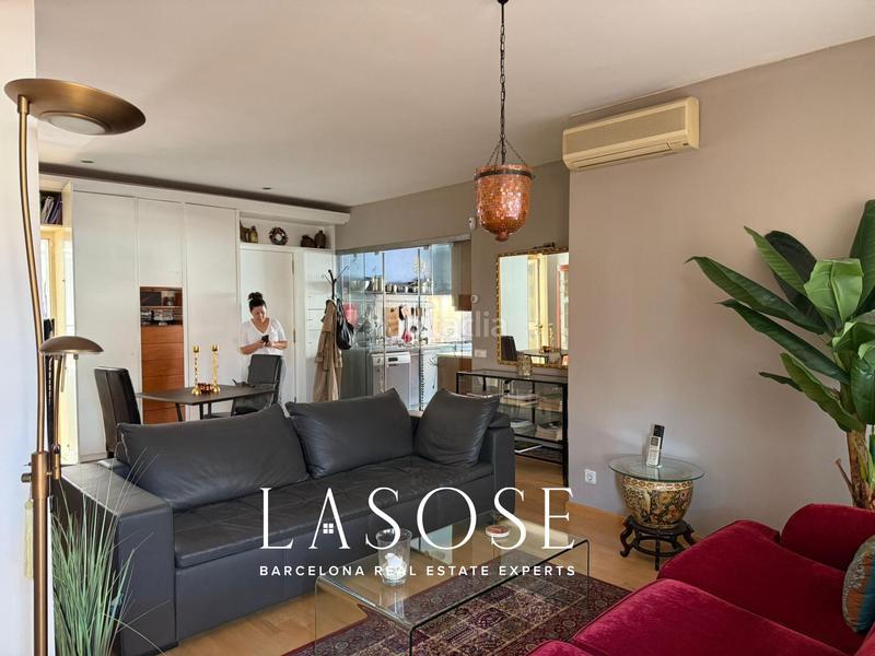 Foto 4fc5da5d-b5ea-487d-b16b-0dc1b529fd0d. Miete appartement mit heizung in Sants Barcelona