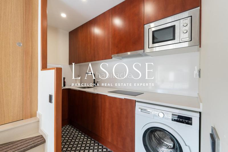 Foto 0f7b5651-3491-4e75-a256-09083ca8ca13. Alquiler loft luminoso estudio con jardín en Pedralbes Barcelona