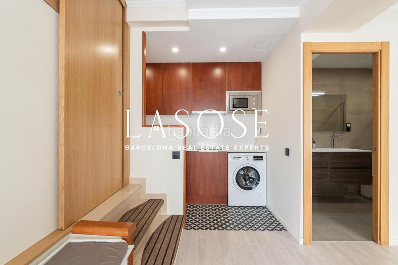 Foto 43e389c8-a542-4003-8e6e-3784883936fd. Alquiler loft luminoso estudio con jardín en Pedralbes Barcelona