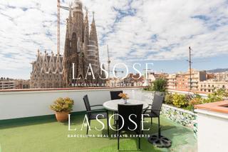 Rent Apartment  Carrer lepant. Apartamento en alquiler con vistas a la sagrada familia