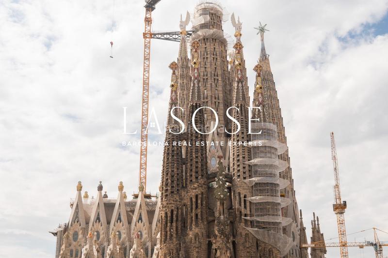 Foto bc269725-71dc-4baf-b049-b972ef20350f. Alquiler apartamento  en alquiler con vistas a la sagrada familia en Barcelona