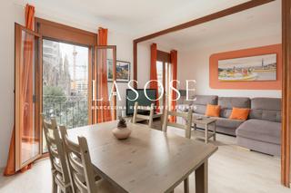 Rent Apartment  Carrer lepant. Apartamento en alquiler con vistas a la sagrada familia