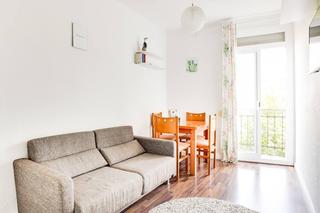 Affitto Piccolo appartamento  Carrer enamorats. Acogedor apartamento de un dormitorio en alquiler en sagrada fam