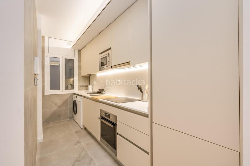 Foto 5ce73e10-5a6d-4b33-ba71-d70acd9b0949. Alquiler piso  de tres dormitorios en alquiler en sagrada familia dreta eixample en Barcelona