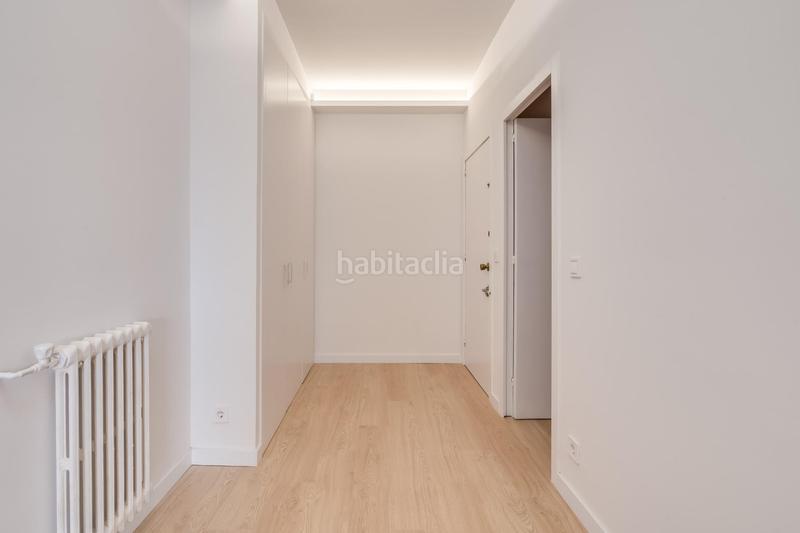 Foto 992bb199-c3b8-447d-b726-5719dd8d880f. Alquiler piso  de tres dormitorios en alquiler en sagrada familia dreta eixample en Barcelona