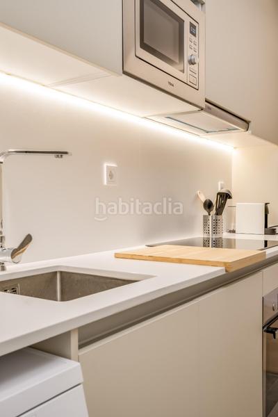 Foto 9f117376-cdb0-49ad-942c-4d79d715848f. Alquiler piso  de tres dormitorios en alquiler en sagrada familia dreta eixample en Barcelona