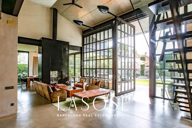 Foto 4489512b-6292-43dd-8168-396d958165d3. Chalet avec parking piscine dans Can Girona - Terramar - Vinyet Sitges