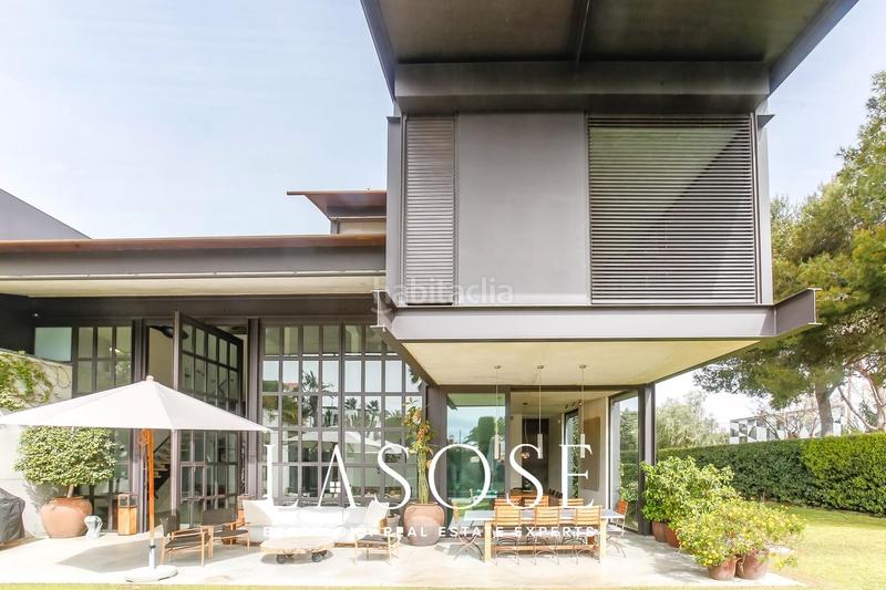 Foto b033b217-f640-44e5-82ce-ed0b2fb76a73. Chalet avec parking piscine dans Can Girona - Terramar - Vinyet Sitges