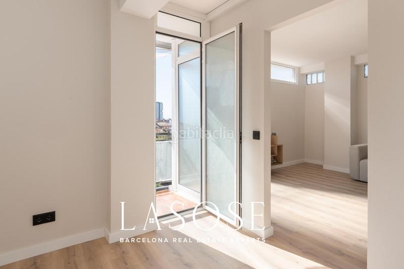 Foto b2e1fe1c-15ce-4280-a863-ba81c5c377f9. Pis a Besòs - Maresme Barcelona