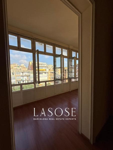 Foto 32c516df-4de0-488d-a1ee-e77b64bd9a0d. Location appartement dans Dreta de l´Eixample Barcelona