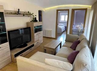 Lloguer Pis  Passeig de la ciutat de mallorca. Acojedor apartamiento de tres dormitorios en zona porta