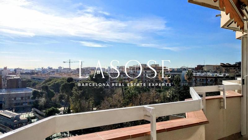 Foto 8c89c931-d409-4788-83d2-330cc2c81346. Rent flat with heating in Barri de les Corts Barcelona