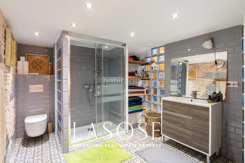 Foto 9e4e4eb1-28b6-43c5-87c9-e876588dd463. Pis amb calefacció piscina a Gòtic Barcelona