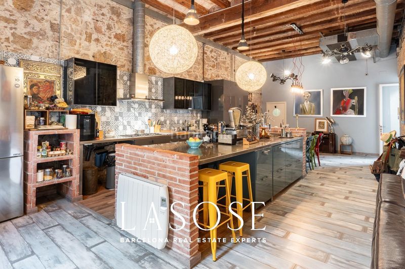 Foto e59318a6-2804-419d-a3ad-469d7b744b83. Pis amb calefacció piscina a Gòtic Barcelona