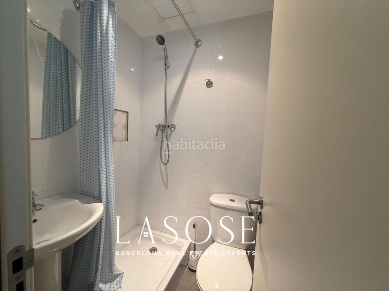Foto 39daebde-1f45-40f0-8f2d-c5d0bf4b4a15. Location appartement avec parking dans Tres Torres Barcelona