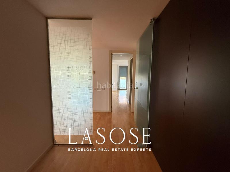 Foto 3bbe6174-9031-463b-b2e4-75edceadc39b. Location appartement avec parking dans Tres Torres Barcelona