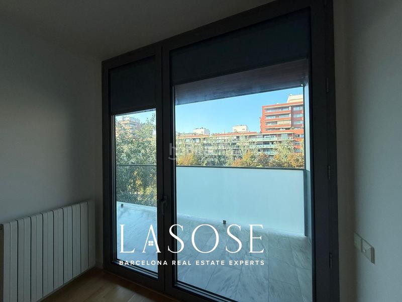 Foto 63fe4d98-f17d-4a28-8922-e751782c69dc. Location appartement avec parking dans Tres Torres Barcelona