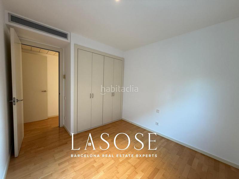 Foto 8384405d-c4ef-478b-a2fb-245144e5f41c. Location appartement avec parking dans Tres Torres Barcelona