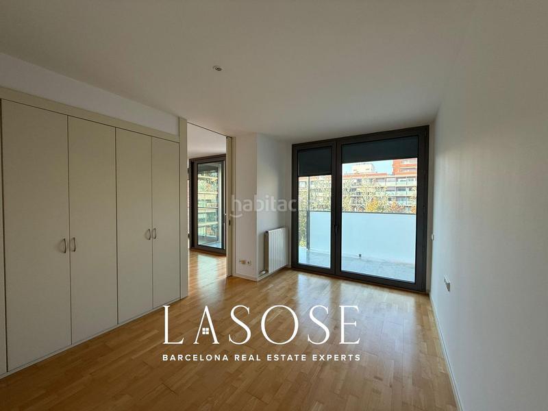 Foto c2bc6387-6878-4ce8-888b-e17d06ff44c4. Location appartement avec parking dans Tres Torres Barcelona