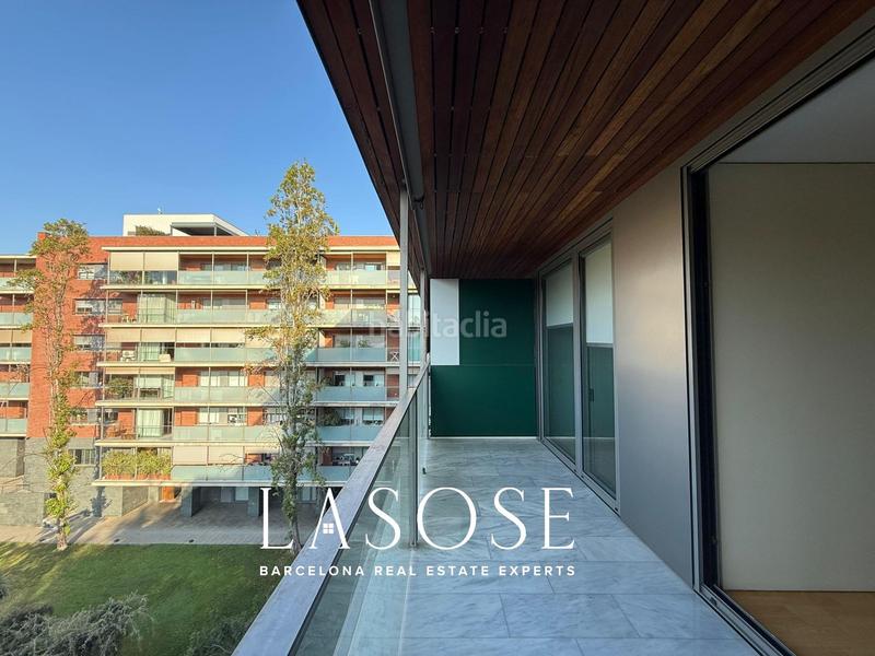 Foto c80ec759-896e-405d-a12d-eb7e47231497. Location appartement avec parking dans Tres Torres Barcelona