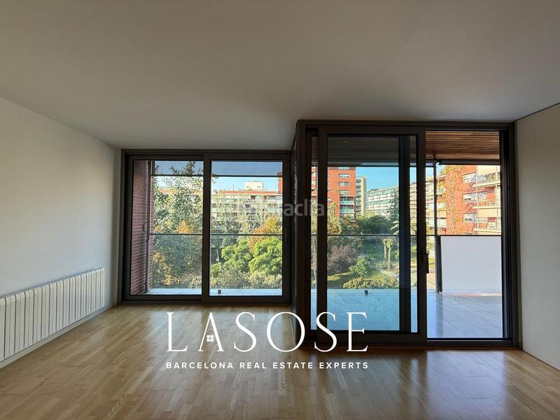 Foto d6f5b191-d999-4644-b010-91059dc209d0. Location appartement avec parking dans Tres Torres Barcelona