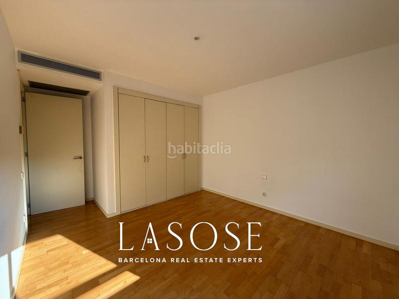 Foto d7e01f90-e536-491d-a740-5351243a8470. Location appartement avec parking dans Tres Torres Barcelona