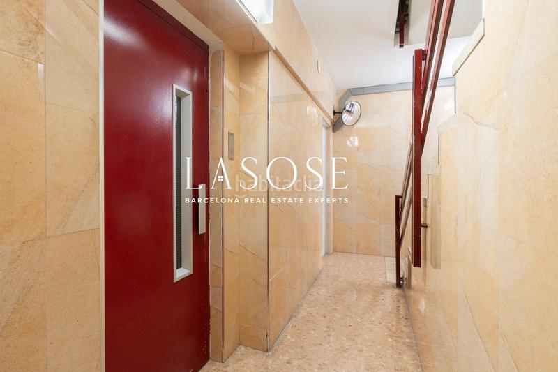 Foto d3d69da8-2760-4405-aa1d-eaf80c7eb237. Appartamento in Hostafrancs Barcelona