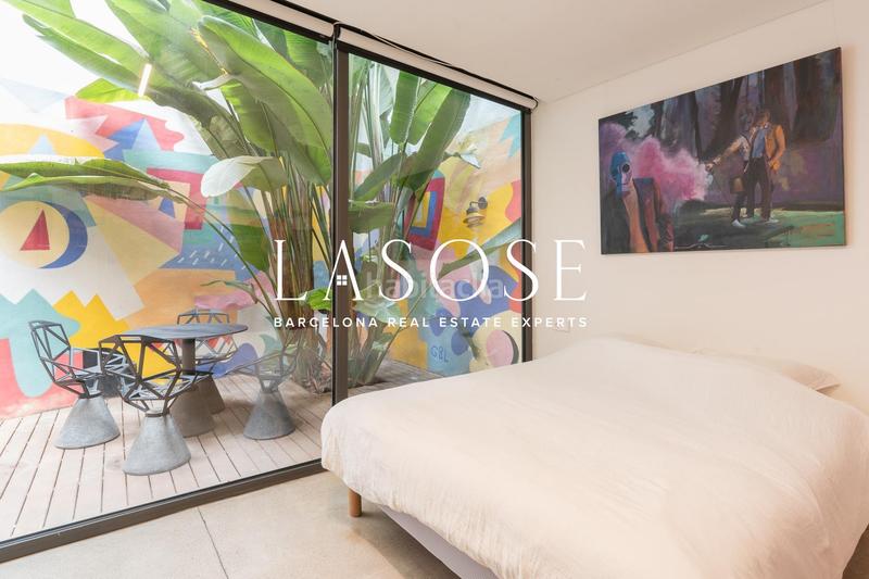 Foto 29329a82-7b63-40af-bc0d-d05d750b334b. Local commercial dans Raval Barcelona