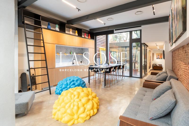 Foto 781be0ee-fb9d-4e86-a31c-1ded09b6f525. Local commercial dans Raval Barcelona