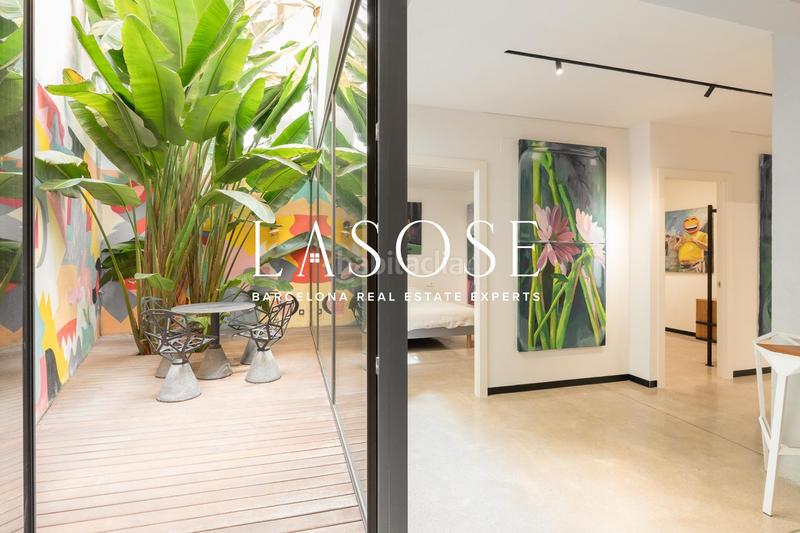 Foto 8b2aeb77-7052-4b30-abb6-2b36904d5e23. Local commercial dans Raval Barcelona