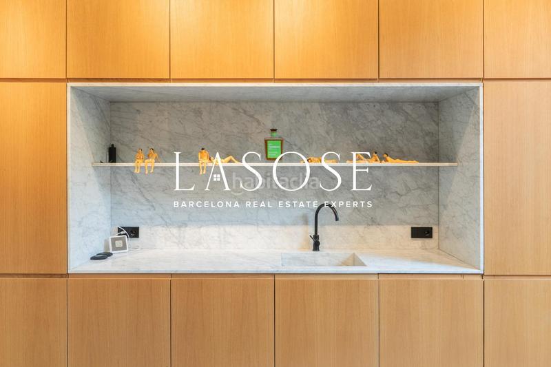 Foto 97461912-5f96-476c-b1d2-83ce22f2aed0. Local commercial dans Raval Barcelona