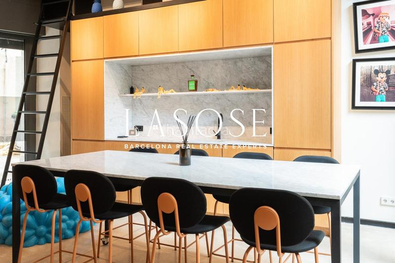 Foto ce00e543-313f-4718-a877-9d59a3ae0c4a. Local commercial dans Raval Barcelona