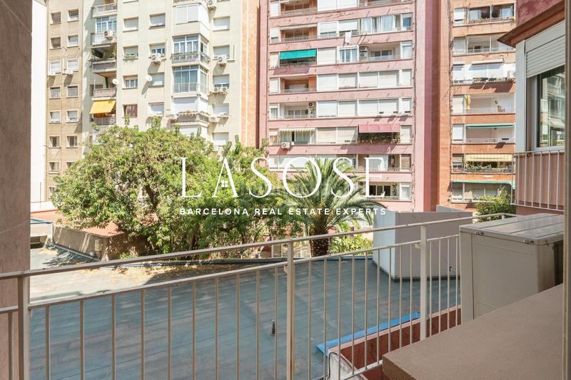 Foto 30977fe2-546c-421c-91c5-68c72ef2a1e6. Rent flat with heating parking in Sant Gervasi - Galvany Barcelona