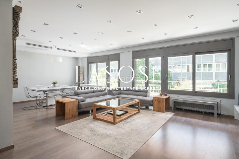 Foto 361ecfe5-4348-4610-a1d0-762dec45351f. Rent flat with heating parking in Sant Gervasi - Galvany Barcelona