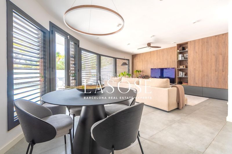 Foto 67a64674-9e9f-4a64-957f-a8cbc816a834. Casa pareada fabulosa villa en vallineda, sitges en Sant Pere de Ribes