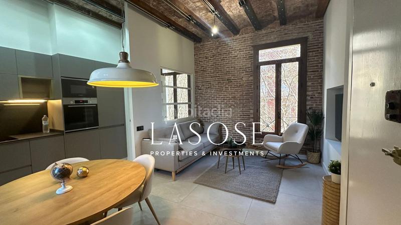 Foto 3e993244-a978-47b1-8f39-9e4cee4adc93. Affitto appartamento in Sant Antoni Barcelona