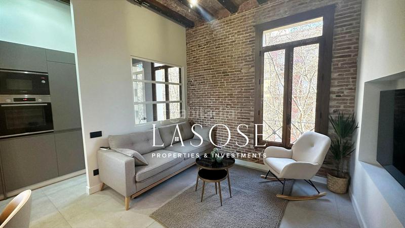 Foto 305d6ee4-9464-4c76-8c25-68c1b93effda. Alquiler piso acogedor piso reformado en alquiler en Sant Antoni en Barcelona