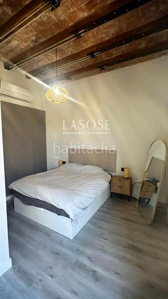 Foto 962edfcb-b2ce-4b0e-951a-e9052304eabf. Rent flat in Sant Antoni Barcelona