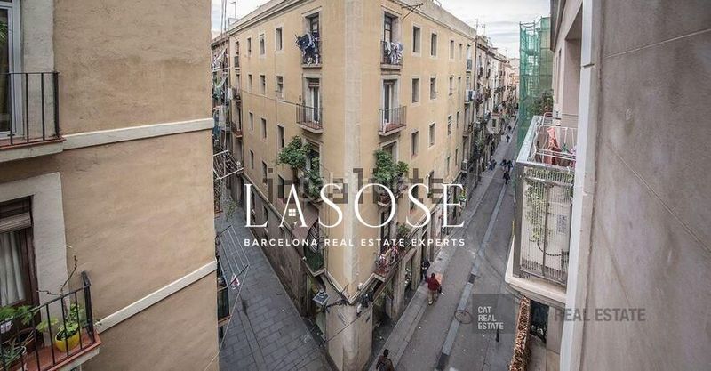 Foto 140866e3-feda-4551-8f5f-7a304deef40c. Pis a Raval Barcelona