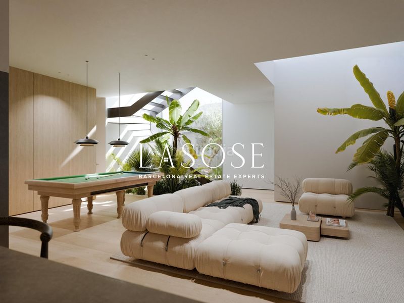 Foto 838b9a84-e7a9-494a-802e-957e2fc2850e. Xalet amb aparcament piscina a Can Pei Sitges