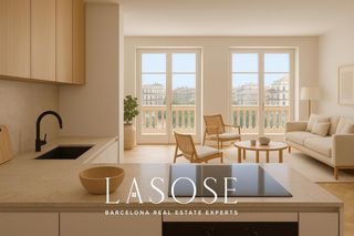 Penthouse in Sant Antoni. Espectacular ático con terraza y vistas panorámicas de barcelona