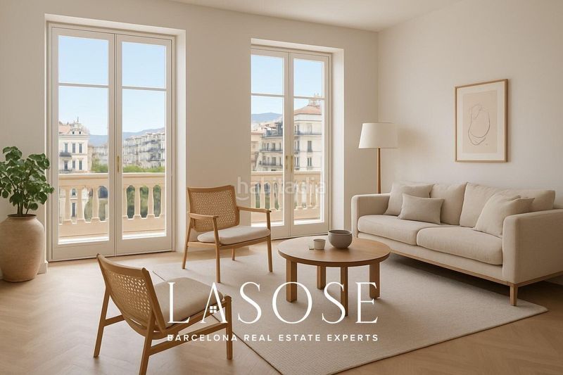 Foto 854c3099-58d2-4c68-936f-4f6650950f29. Àtic a Sant Antoni Barcelona