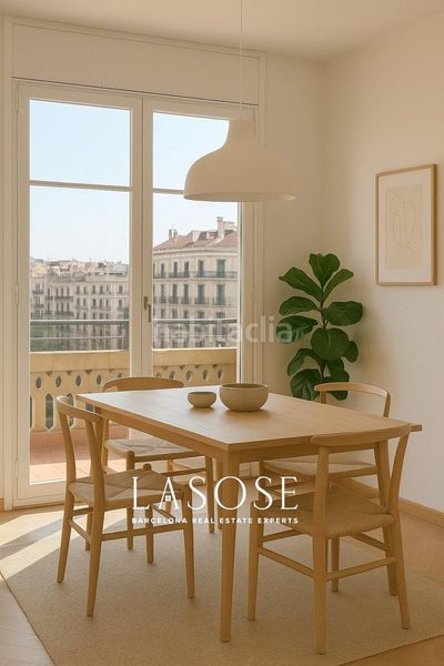 Foto dc925c6d-07f5-41f6-bcd8-e1667f087458. Àtic a Sant Antoni Barcelona