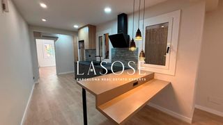 Apartament  Carrer briquets. Piso reformado a estrenar con 2 patios privados y 2 habitaciones